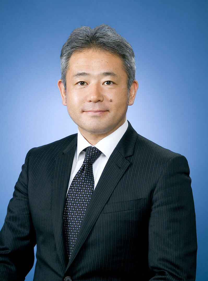 新井 恒紀理事長